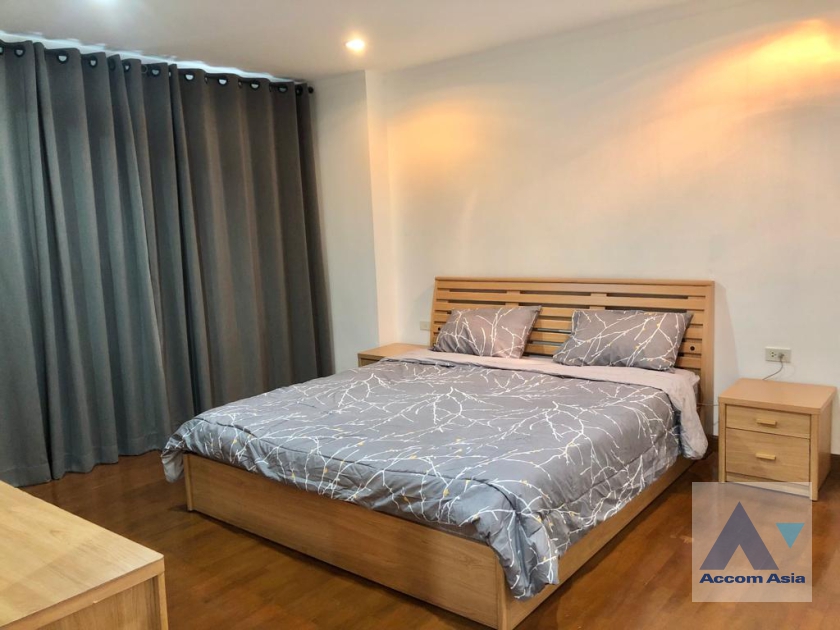 5  1 br Condominium for rent and sale in Sukhumvit ,Bangkok BTS Nana at Baan Siri Sukhumvit 13 AA21403