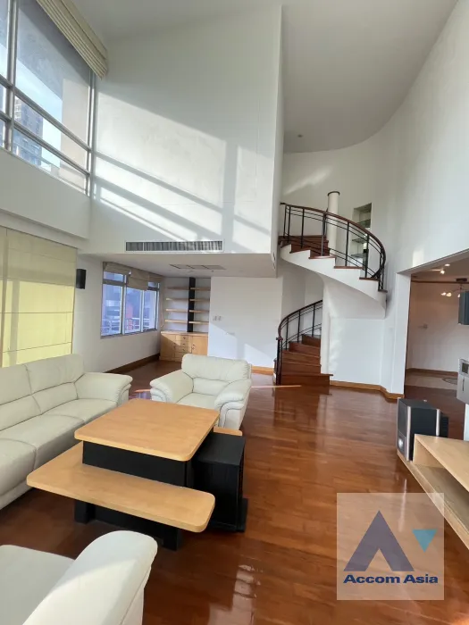 unitDuplex Condo, Pet friendly |  2 Bedrooms  Condominium For Sale in Ploenchit, Bangkok  near BTS Chitlom (AA21473)