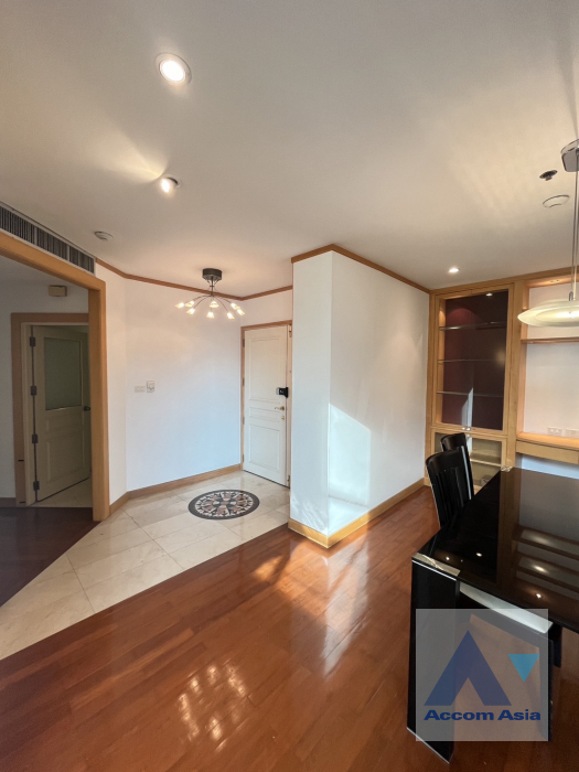 9  2 br Condominium For Sale in Ploenchit ,Bangkok BTS Chitlom at Grand Langsuan AA21473