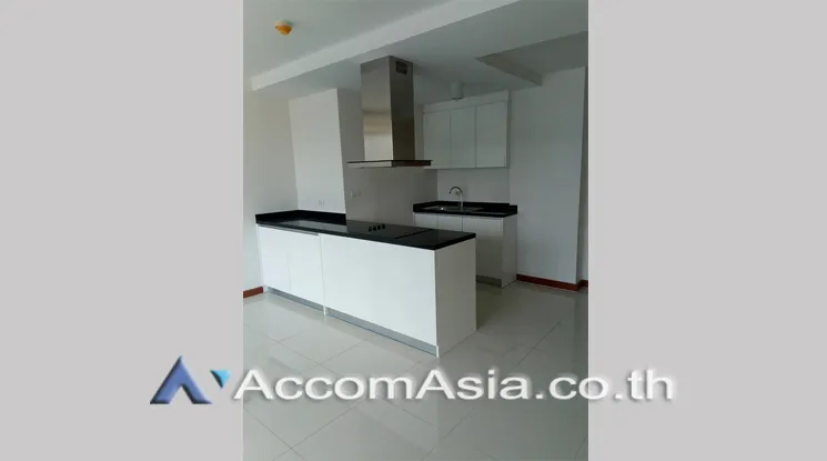 unit 2 Bedrooms  Condominium For Sale in Sukhumvit, Bangkok  near BTS Thong Lo (AA21494)