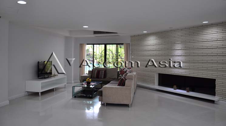  1  3 br Apartment For Rent in Sukhumvit ,Bangkok MRT Sukhumvit - BTS Asok at Panoramic City View Apartment in Asoke – 550m to BTS 2016001