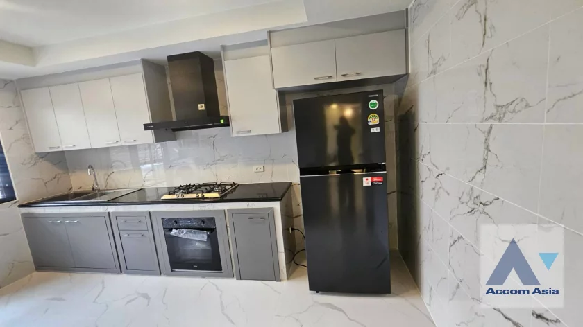 6  3 br Apartment For Rent in Sukhumvit ,Bangkok BTS Asok - MRT Sukhumvit at Panoramic City View Apartment in Asoke – 550m to BTS 2016001