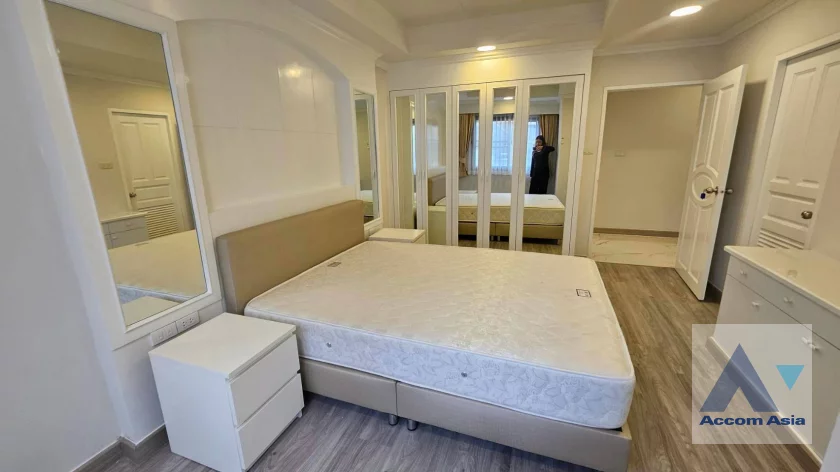 8  3 br Apartment For Rent in Sukhumvit ,Bangkok BTS Asok - MRT Sukhumvit at Panoramic City View Apartment in Asoke – 550m to BTS 2016001