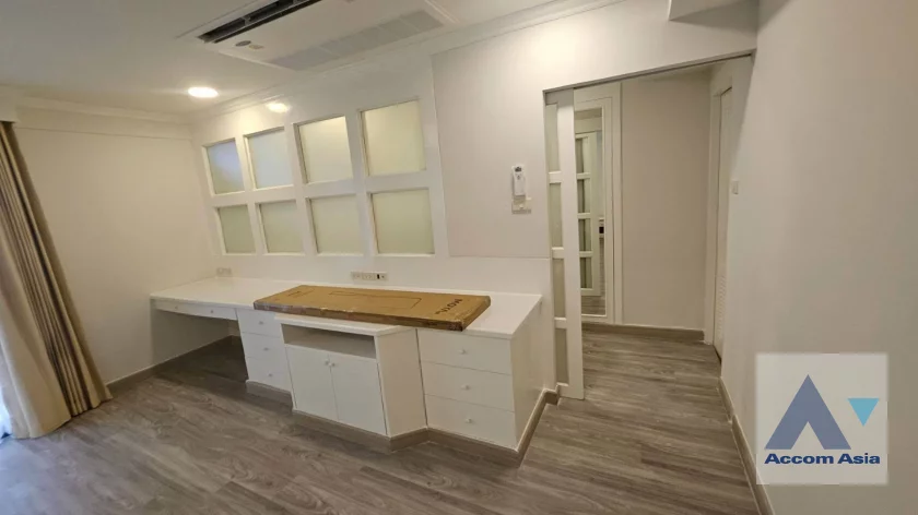 12  3 br Apartment For Rent in Sukhumvit ,Bangkok BTS Asok - MRT Sukhumvit at Panoramic City View Apartment in Asoke – 550m to BTS 2016001