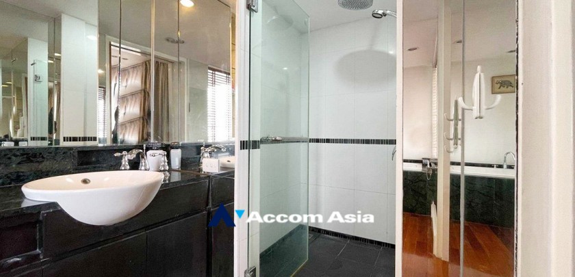 12  2 br Condominium for rent and sale in Sukhumvit ,Bangkok BTS Ekkamai at Casa Viva AA21538