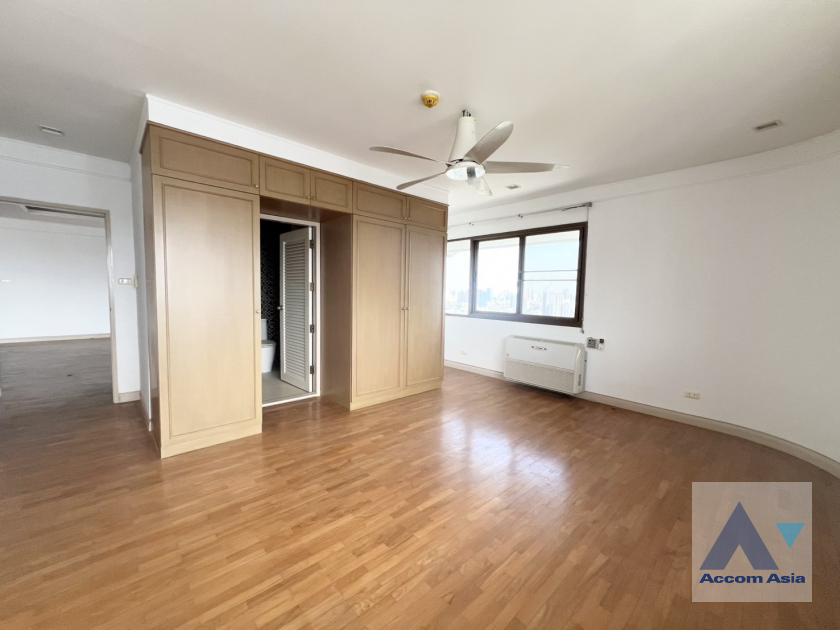 5  4 br Condominium For Sale in Sukhumvit ,Bangkok BTS Nana at Tower Park 21325