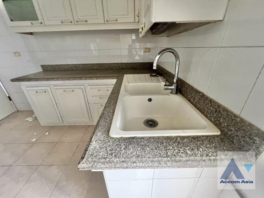 9  4 br Condominium For Sale in Sukhumvit ,Bangkok BTS Nana at Tower Park 21325