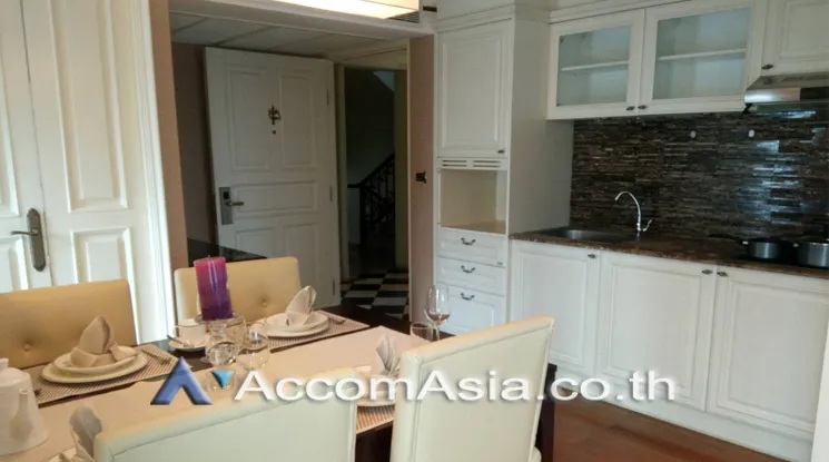 unit 2 Bedrooms  Apartment For Rent & Sale in Sukhumvit, Bangkok  near BTS Ekkamai (AA21549)