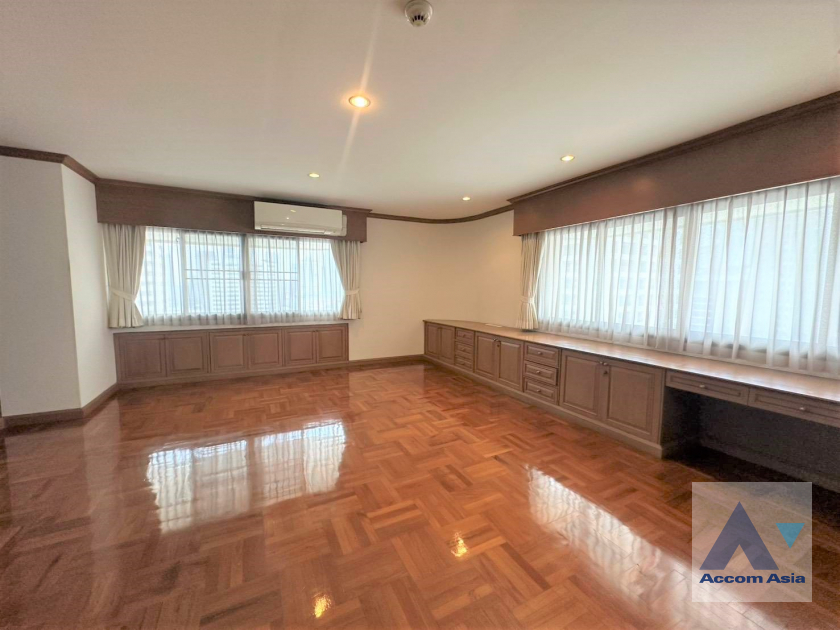 17  4 br Condominium For Rent in Sukhumvit ,Bangkok BTS Nana at Tower Park 21328