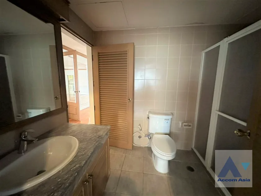 20  4 br Condominium For Rent in Sukhumvit ,Bangkok BTS Nana at Tower Park 21328