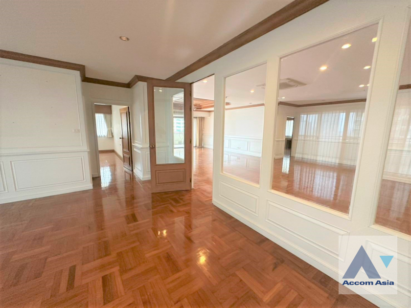 18  4 br Condominium For Rent in Sukhumvit ,Bangkok BTS Nana at Tower Park 21328