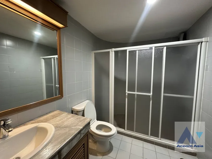 23  4 br Condominium For Rent in Sukhumvit ,Bangkok BTS Nana at Tower Park 21328