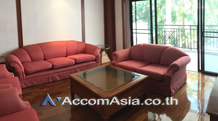unit 2 Bedrooms  Apartment For Rent in Sukhumvit, Bangkok  near BTS Nana (AA21627)