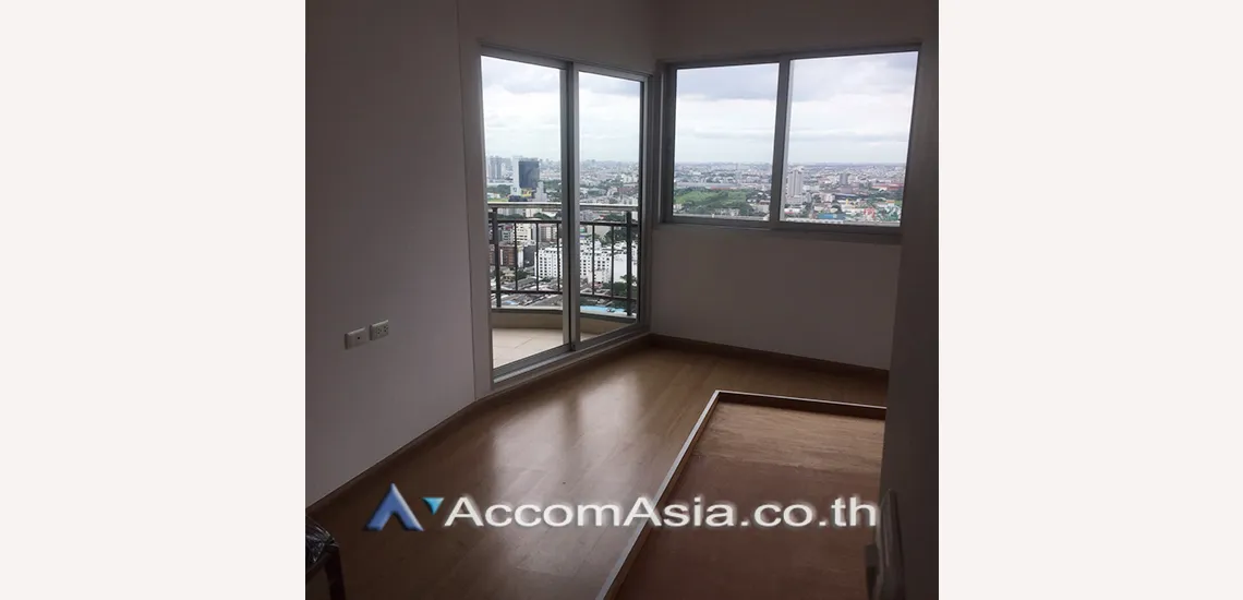 unit 2 Bedrooms  Condominium For Rent & Sale in Ratchadaphisek, Bangkok  near BTS Ekkamai (AA21633)