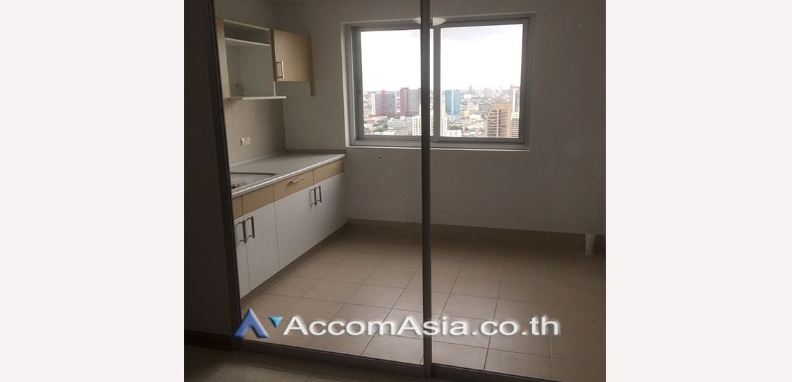 4  2 br Condominium for rent and sale in Ratchadaphisek ,Bangkok BTS Ekkamai at Supalai Park Ekkamai Thonglor AA21634