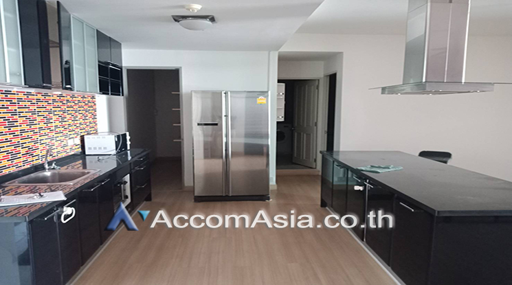 2  2 br Condominium For Rent in Charoen Nakhon ,Bangkok BTS Krung Thon Buri at Baan Chao Praya AA21671
