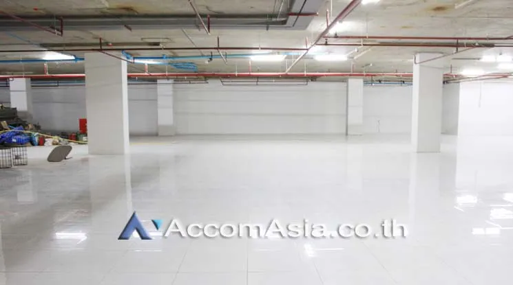 unit Retail / showroom For Rent in Sukhumvit, Bangkok  near BTS Phrom Phong (AA21694)