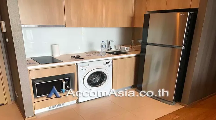 unit 2 Bedrooms  Condominium For Rent in Sukhumvit, Bangkok  near BTS Nana (AA21707)