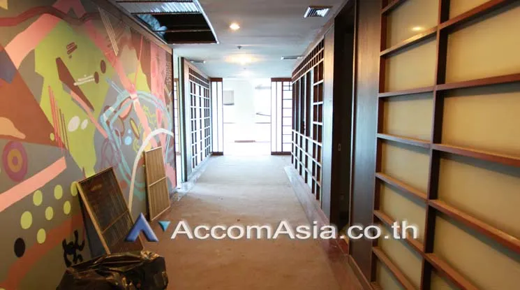  1  Office Space For Rent in Sukhumvit ,Bangkok BTS Phrom Phong at Heart of Prompong AA21717