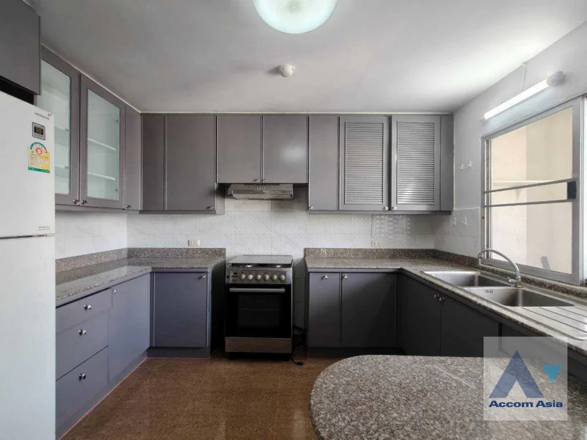 10  3 br Condominium for rent and sale in Sukhumvit ,Bangkok BTS Phrom Phong at Regent On The Park 1 AA21755