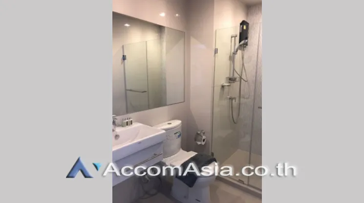 unit 2 Bedrooms  Condominium For Rent in Sukhumvit, Bangkok  near BTS Phra khanong (AA21776)