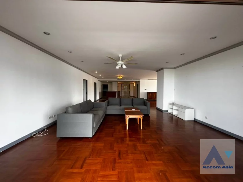 5  4 br Condominium for rent and sale in Sukhumvit ,Bangkok BTS Nana at Tower Park AA21790