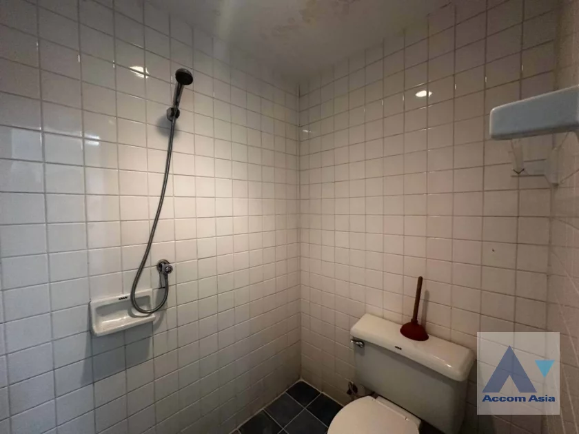 36  4 br Condominium for rent and sale in Sukhumvit ,Bangkok BTS Nana at Tower Park AA21790