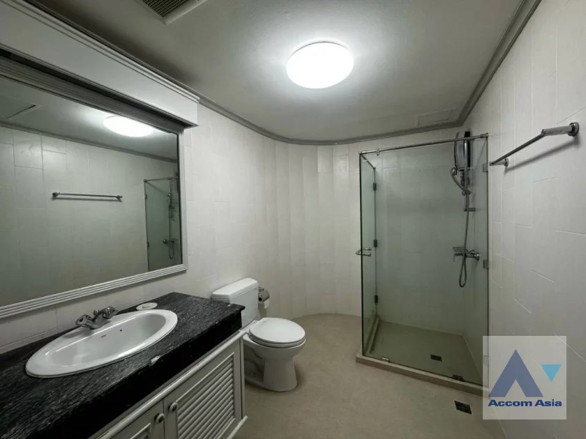 34  4 br Condominium for rent and sale in Sukhumvit ,Bangkok BTS Nana at Tower Park AA21790
