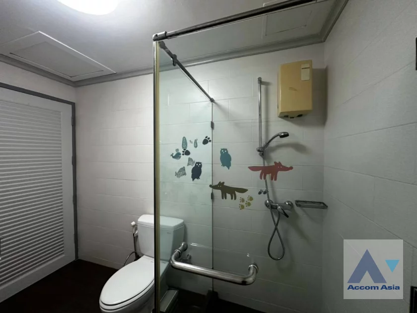 35  4 br Condominium for rent and sale in Sukhumvit ,Bangkok BTS Nana at Tower Park AA21790