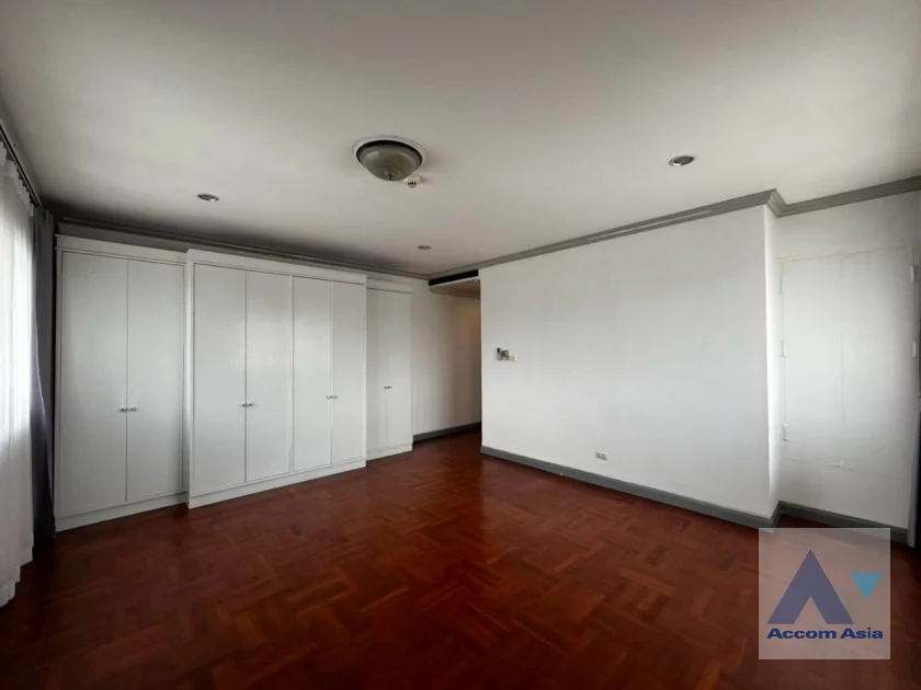 19  4 br Condominium for rent and sale in Sukhumvit ,Bangkok BTS Nana at Tower Park AA21790