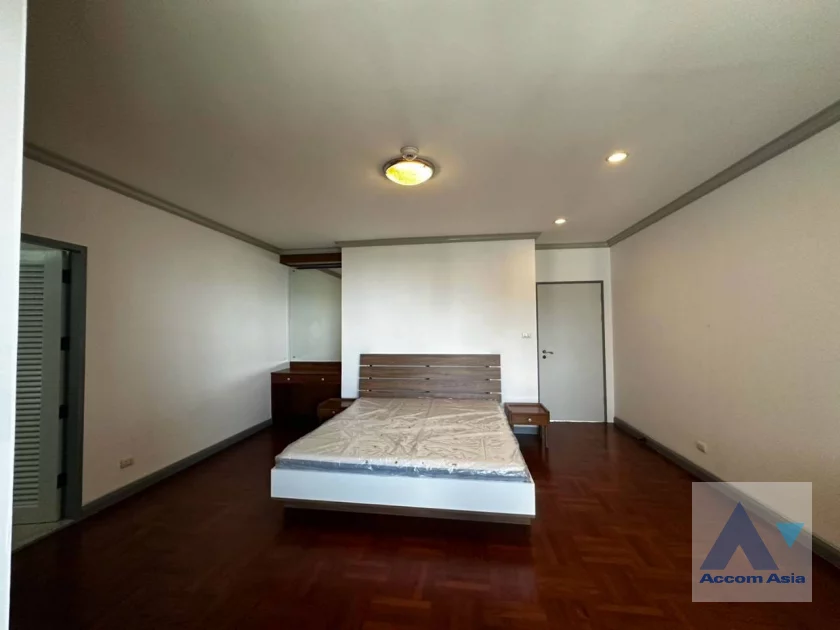 15  4 br Condominium for rent and sale in Sukhumvit ,Bangkok BTS Nana at Tower Park AA21790