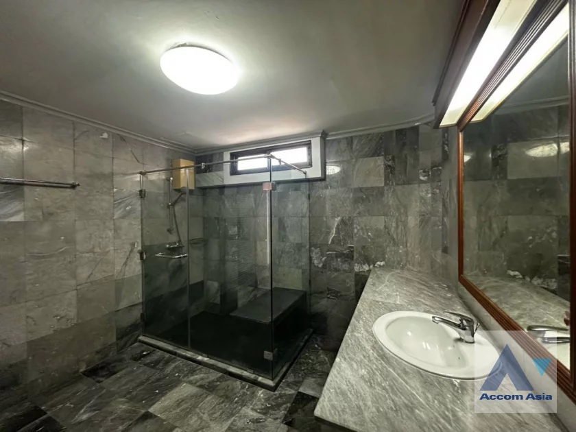 31  4 br Condominium for rent and sale in Sukhumvit ,Bangkok BTS Nana at Tower Park AA21790