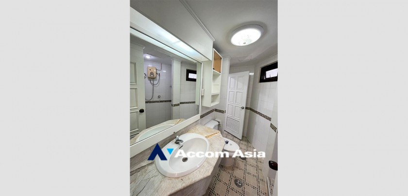 20  3 br Condominium For Rent in Sukhumvit ,Bangkok BTS Thong Lo at Fifty Fifth Tower AA21824