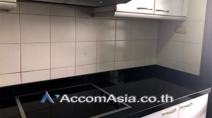unit 3 Bedrooms  Condominium For Rent in Sukhumvit, Bangkok  near BTS Thong Lo (AA21832)