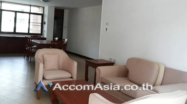 unit 2 Bedrooms  Apartment For Rent in Sukhumvit, Bangkok  near BTS Phrom Phong (AA21932)