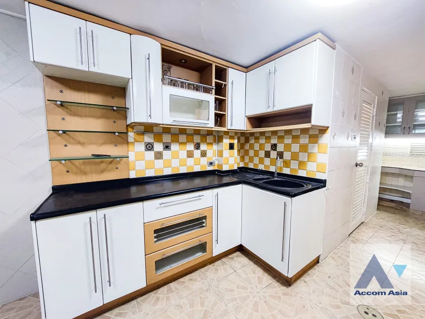 12  4 br House For Rent in Sukhumvit ,Bangkok BTS Thong Lo at Sukhumvit Villa AA21991