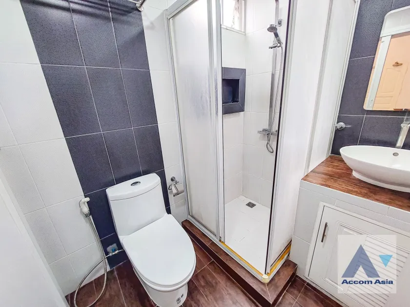 23  4 br House For Rent in Sukhumvit ,Bangkok BTS Thong Lo at Sukhumvit Villa AA21991