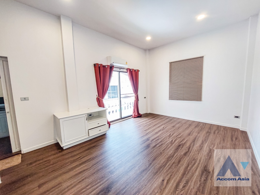 25  4 br House For Rent in Sukhumvit ,Bangkok BTS Thong Lo at Sukhumvit Villa AA21991