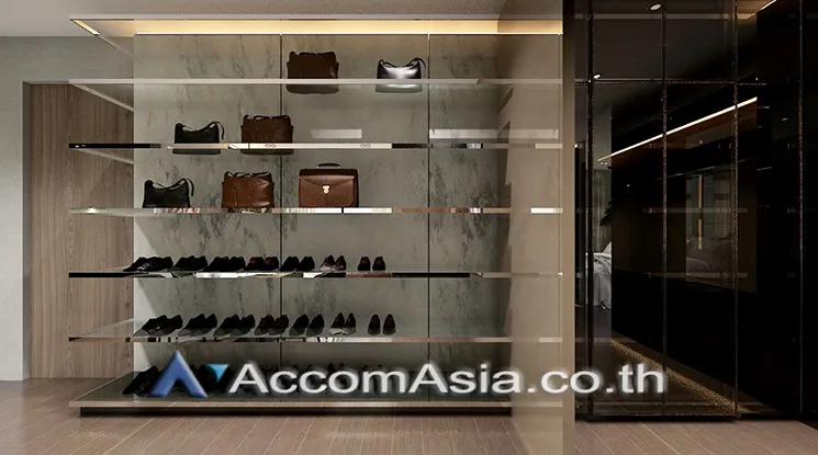 unit 1 Bedroom  Condominium For Rent & Sale in Sukhumvit, Bangkok  near BTS Phrom Phong (AA21998)