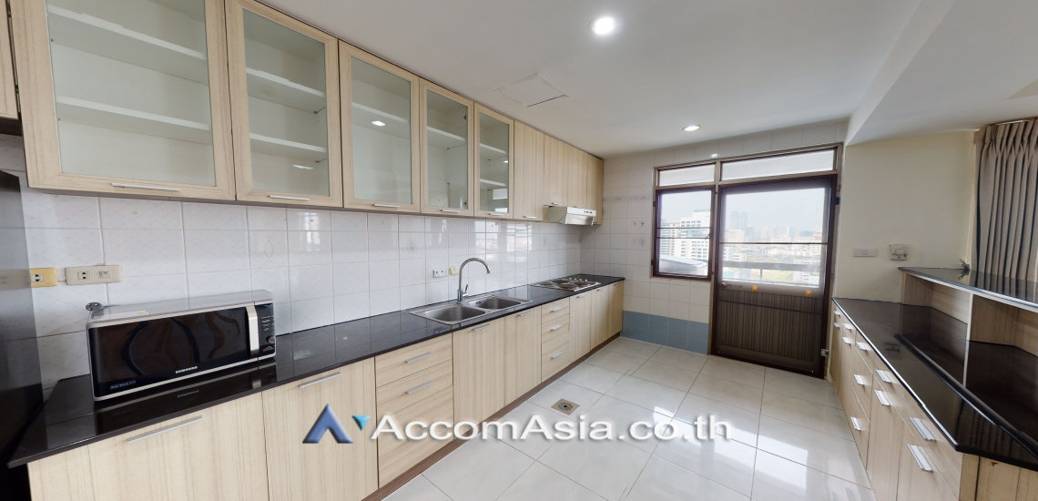  1  3 br Condominium For Rent in Sukhumvit ,Bangkok BTS Phrom Phong at Royal Castle Sukhumvit 39 AA22009