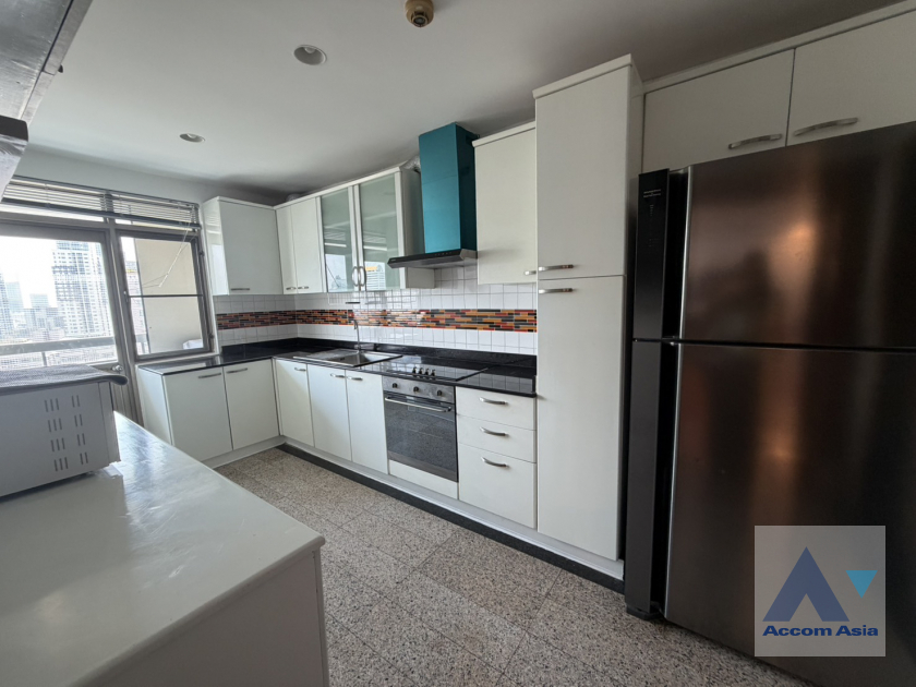 8  3 br Condominium For Rent in Sukhumvit ,Bangkok BTS Phrom Phong at Royal Castle Sukhumvit 39 AA22011