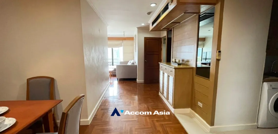 unit 2 Bedrooms  Condominium For Rent in Sukhumvit, Bangkok  near BTS Asok (AA22045)