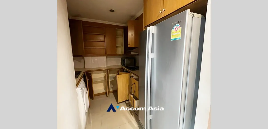 unit 2 Bedrooms  Condominium For Rent in Sukhumvit, Bangkok  near BTS Asok (AA22045)