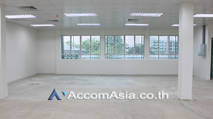 4  Office Space For Rent in Sathorn ,Bangkok BTS Surasak at Bhiraj Tower At Sathorn AA22066