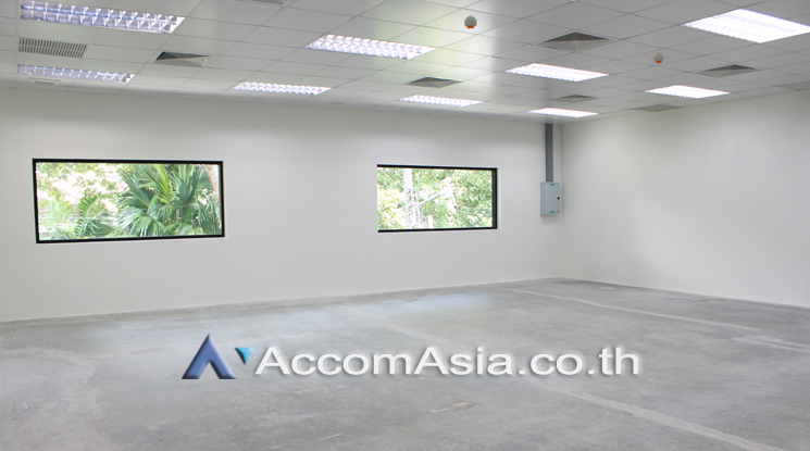  1  Office Space For Rent in Sathorn ,Bangkok BTS Surasak at Bhiraj Tower At Sathorn AA22075
