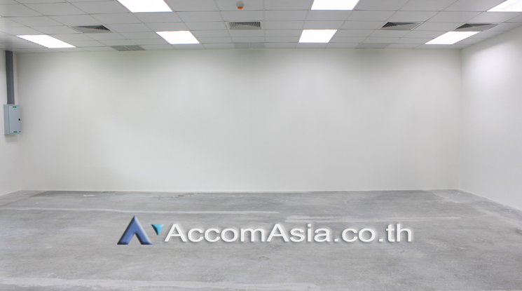  1  Office Space For Rent in Sathorn ,Bangkok BTS Surasak at Bhiraj Tower At Sathorn AA22075