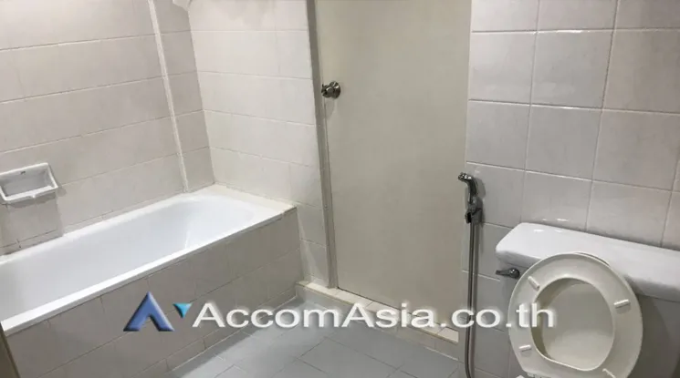 unitPet friendly |  2 Bedrooms  Apartment For Rent & Sale in Sukhumvit, Bangkok  near BTS Asok - MRT Phetchaburi (AA22081)