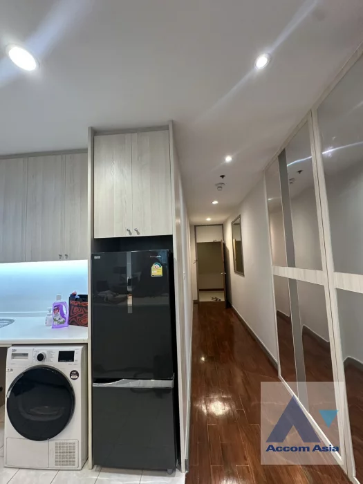 5  1 br Condominium For Rent in Ploenchit ,Bangkok BTS Chitlom at President Place AA22083