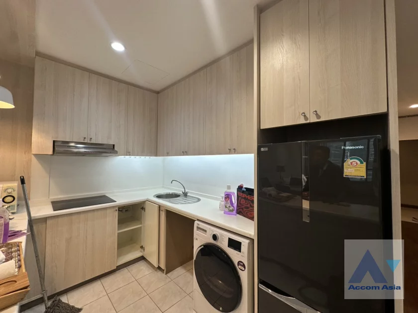 6  1 br Condominium For Rent in Ploenchit ,Bangkok BTS Chitlom at President Place AA22083