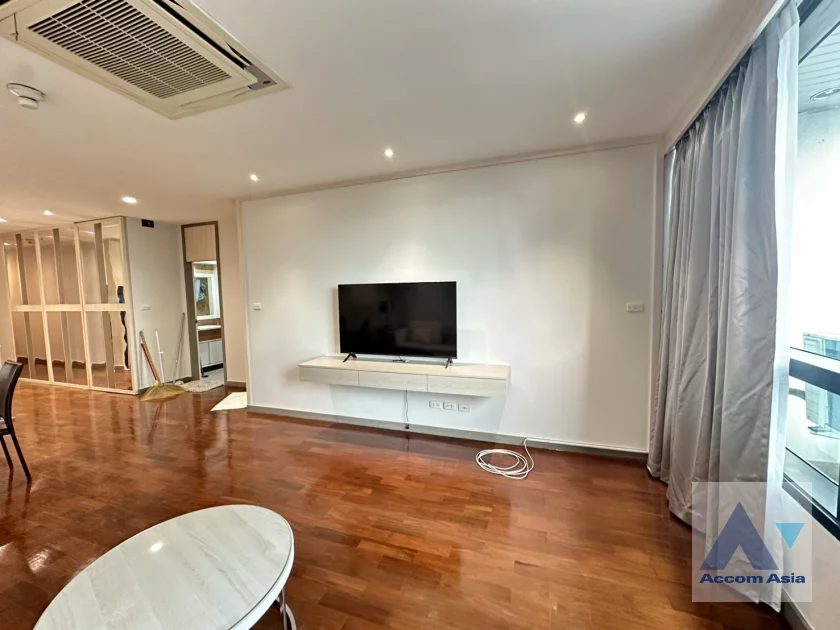 4  1 br Condominium For Rent in Ploenchit ,Bangkok BTS Chitlom at President Place AA22083